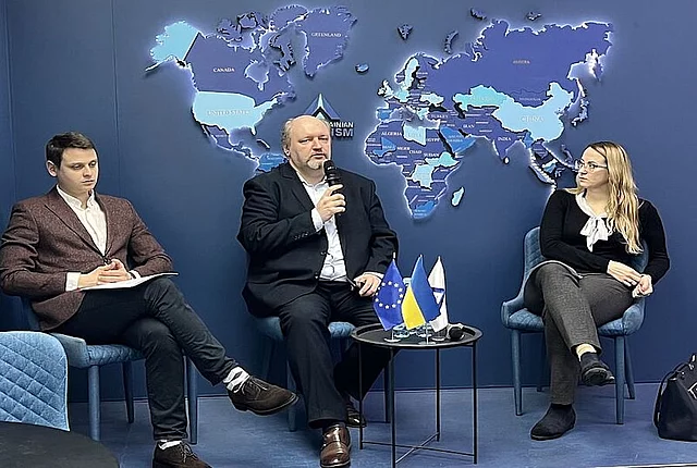 Photo Courtesy of Ukrainian Prism